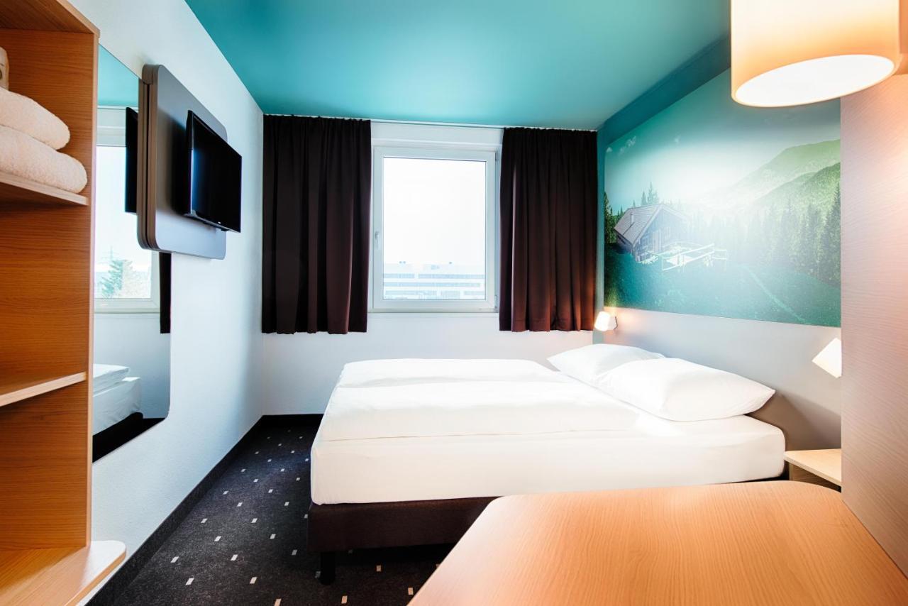 B&B Hotel Muenchen-พุทซ์บรูนน์ ภายนอก รูปภาพ