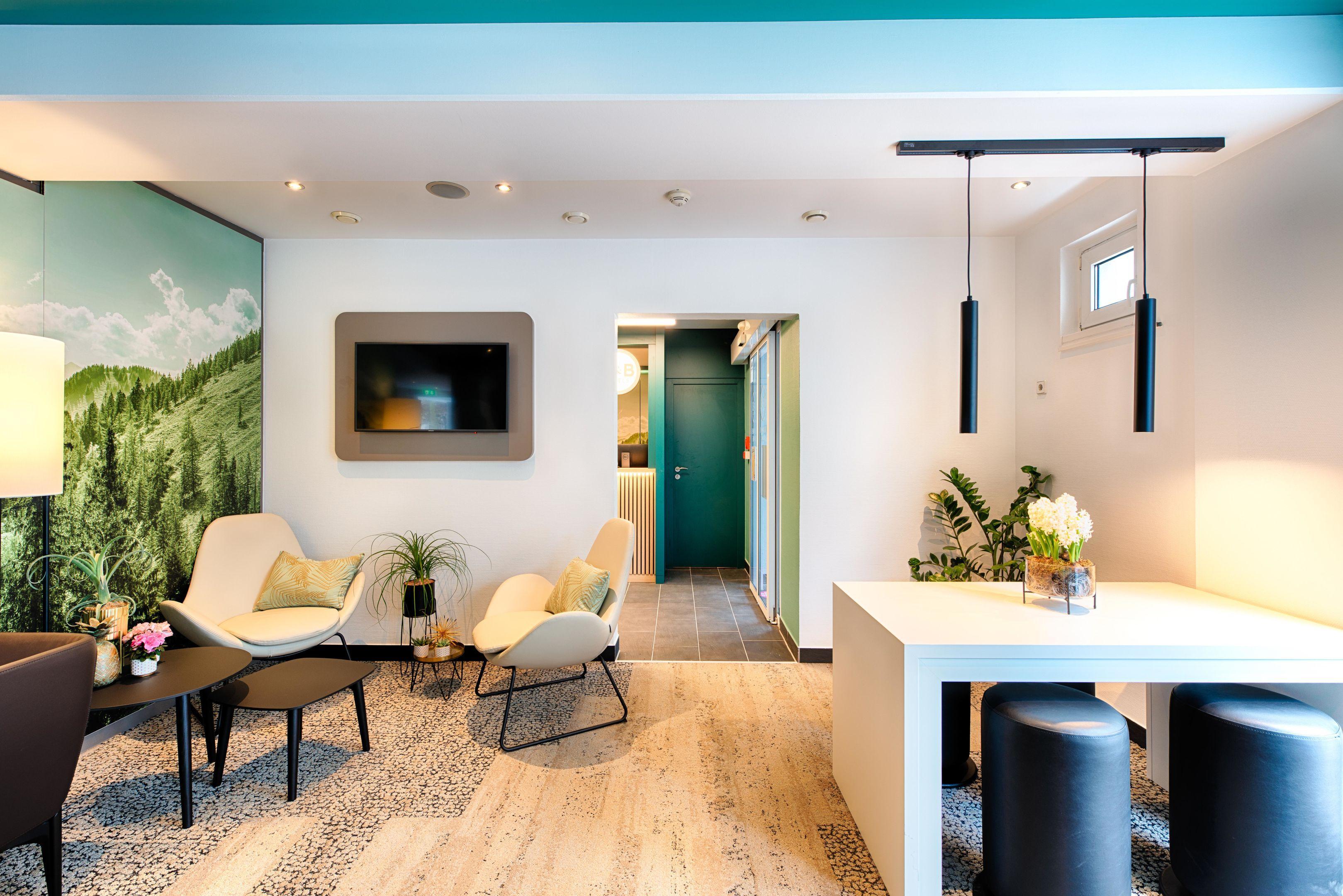 B&B Hotel Muenchen-พุทซ์บรูนน์ ภายนอก รูปภาพ