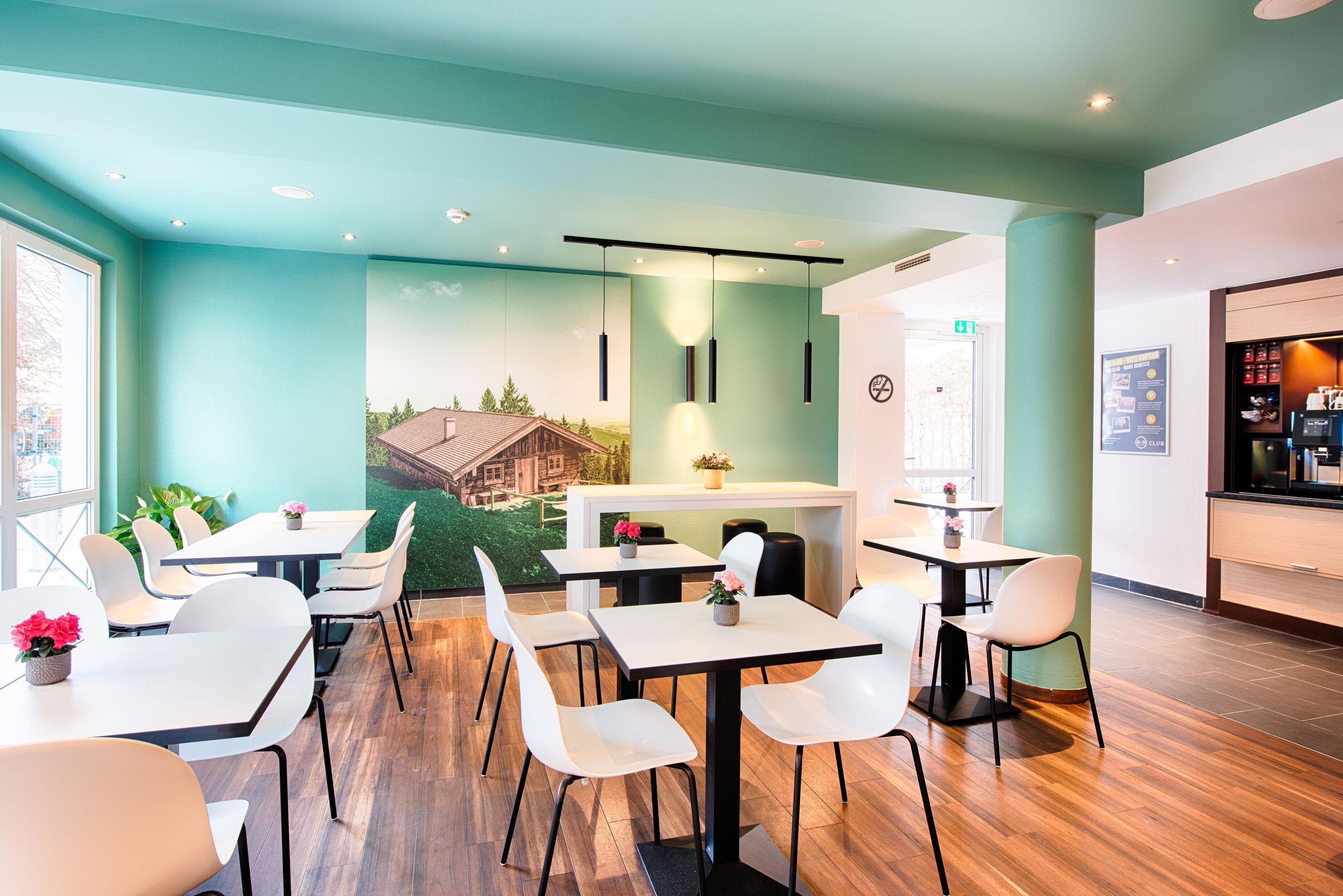 B&B Hotel Muenchen-พุทซ์บรูนน์ ภายนอก รูปภาพ