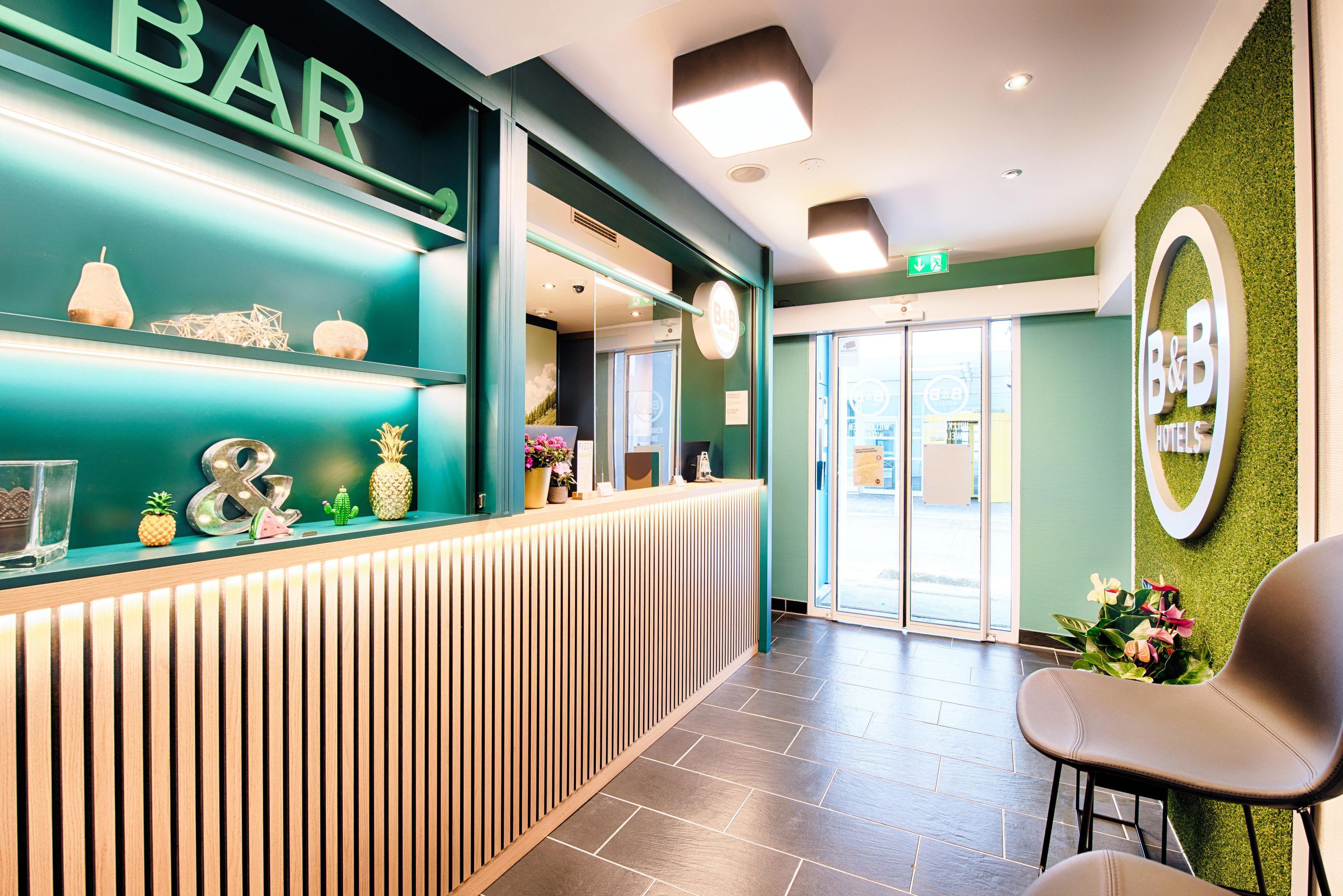 B&B Hotel Muenchen-พุทซ์บรูนน์ ภายนอก รูปภาพ