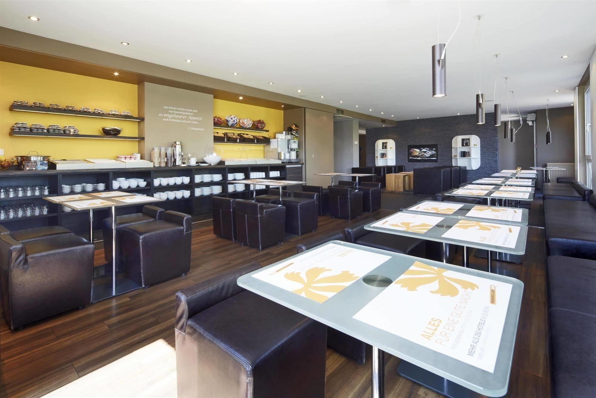 B&B Hotel Muenchen-พุทซ์บรูนน์ ภายนอก รูปภาพ